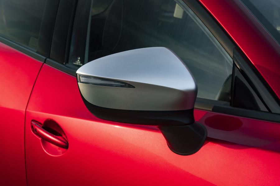 Детали экстерьера Mazda CX-3 GT Sport Nav+ 2019 года  (UK) (фото 12 из 32)